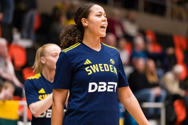 Precious Johnson, Center